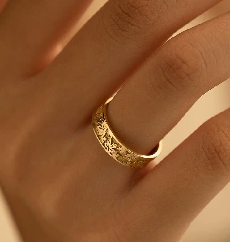 Nature Inspired Maple Leaf Ring Men's Wedding Band