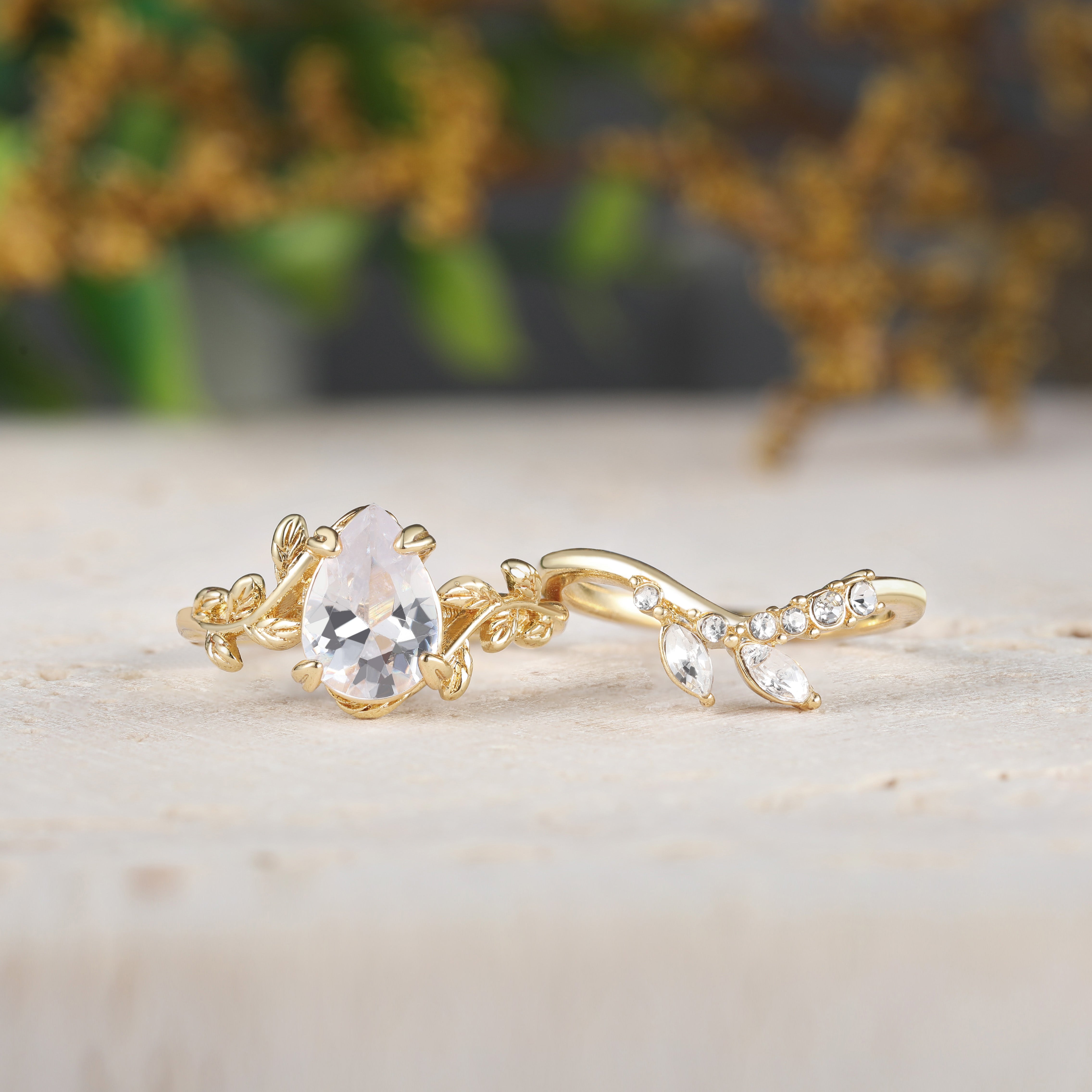 Pear Cut Moissanite Engagement Ring Sets with Leaf