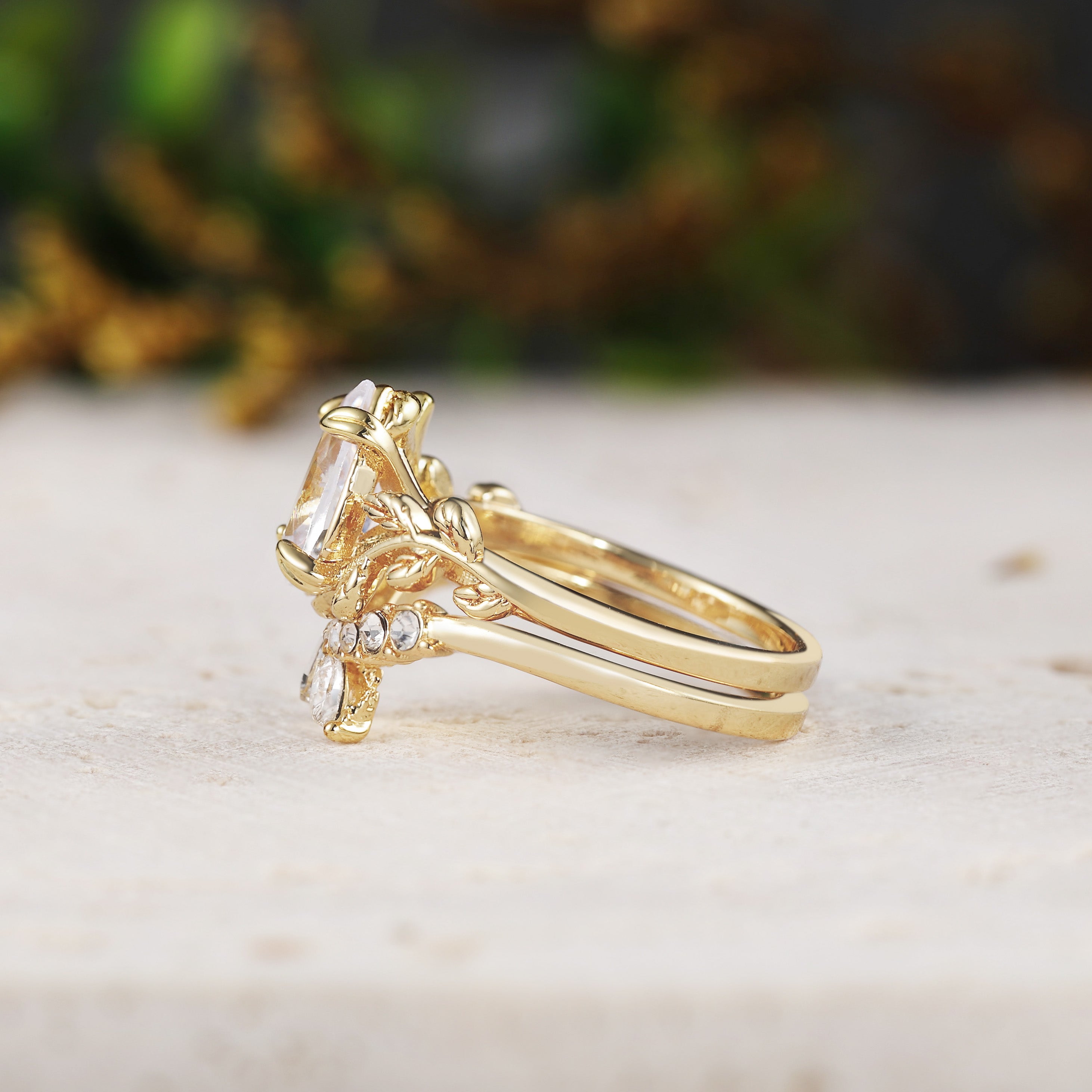 Pear Cut Moissanite Engagement Ring Sets with Leaf