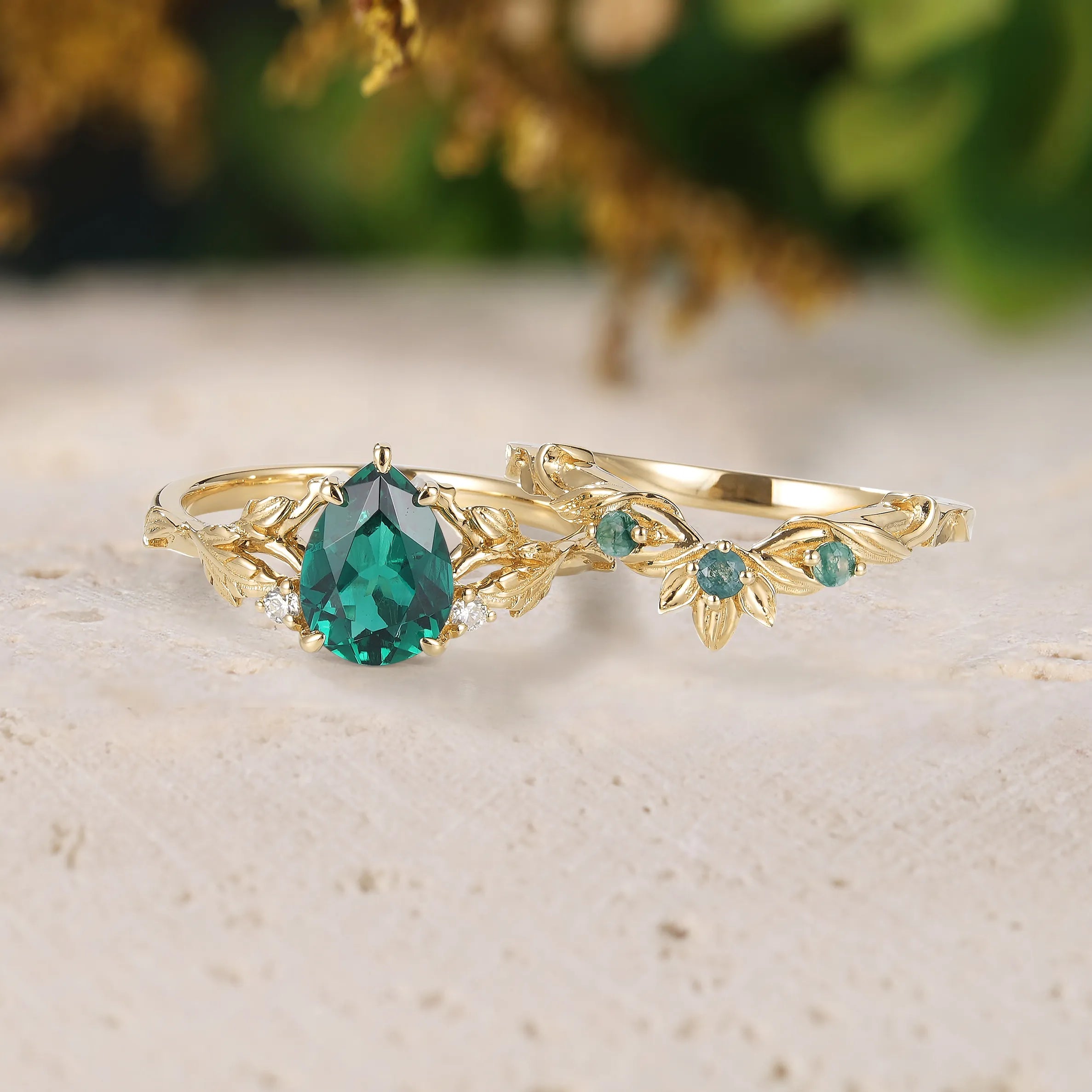 Nature-Inspired African Violet Inspired Emerald Wedding Ring Set 2pcs