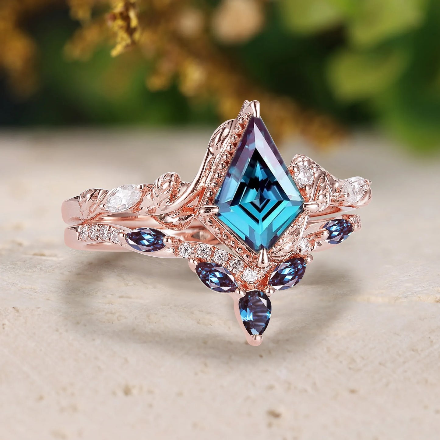 Antique Milgrain Edge Kite Cut Alexandrite Bridal Sets 2pcs with Leaves