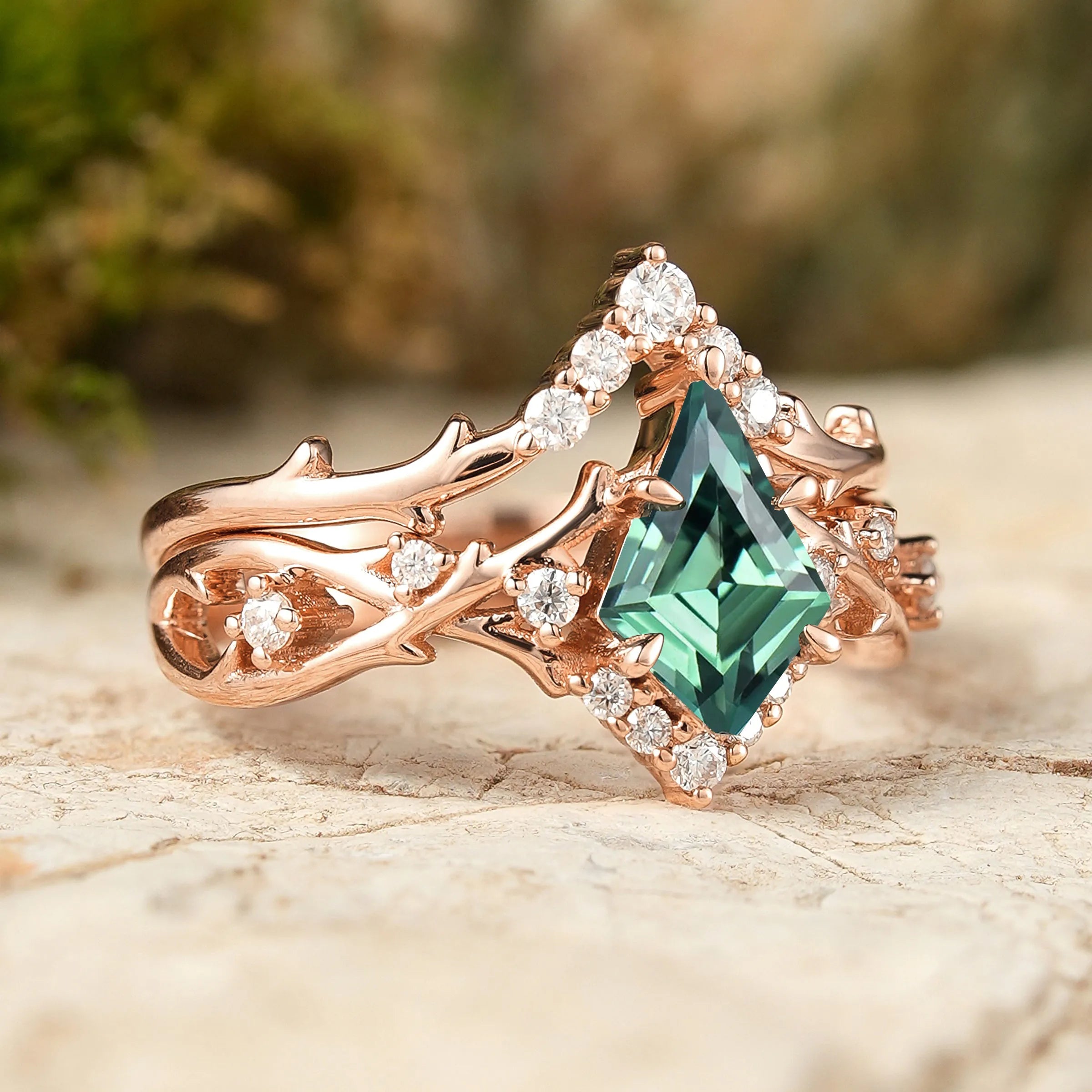 Kite Cut Green Sapphire Twig Wedding Ring Sets 2pcs
