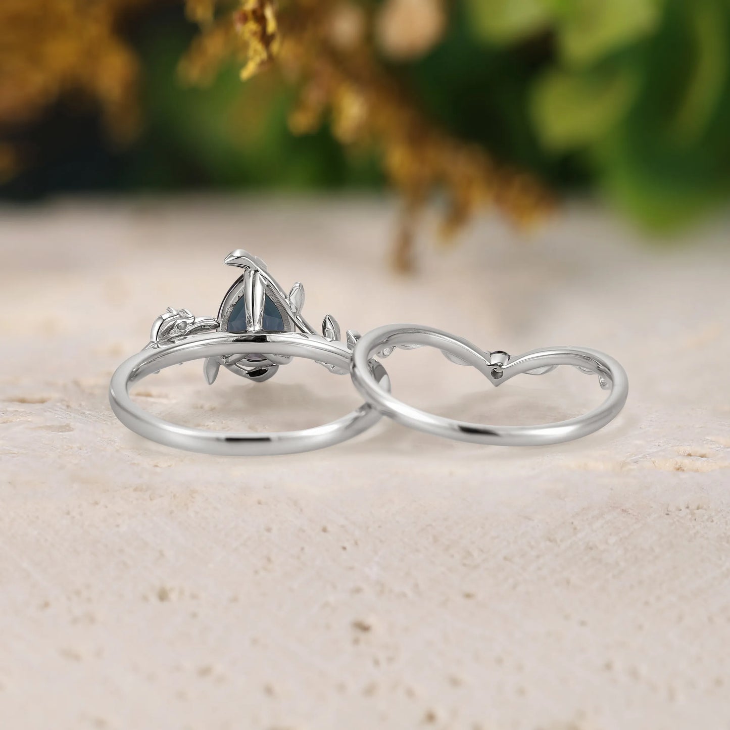 Nature-Inspired Leaf Engamgenet Ring Set 2pcs Alexandrite Ring