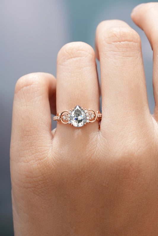 Pear Cut Moissanite Engagement Ring For Women
