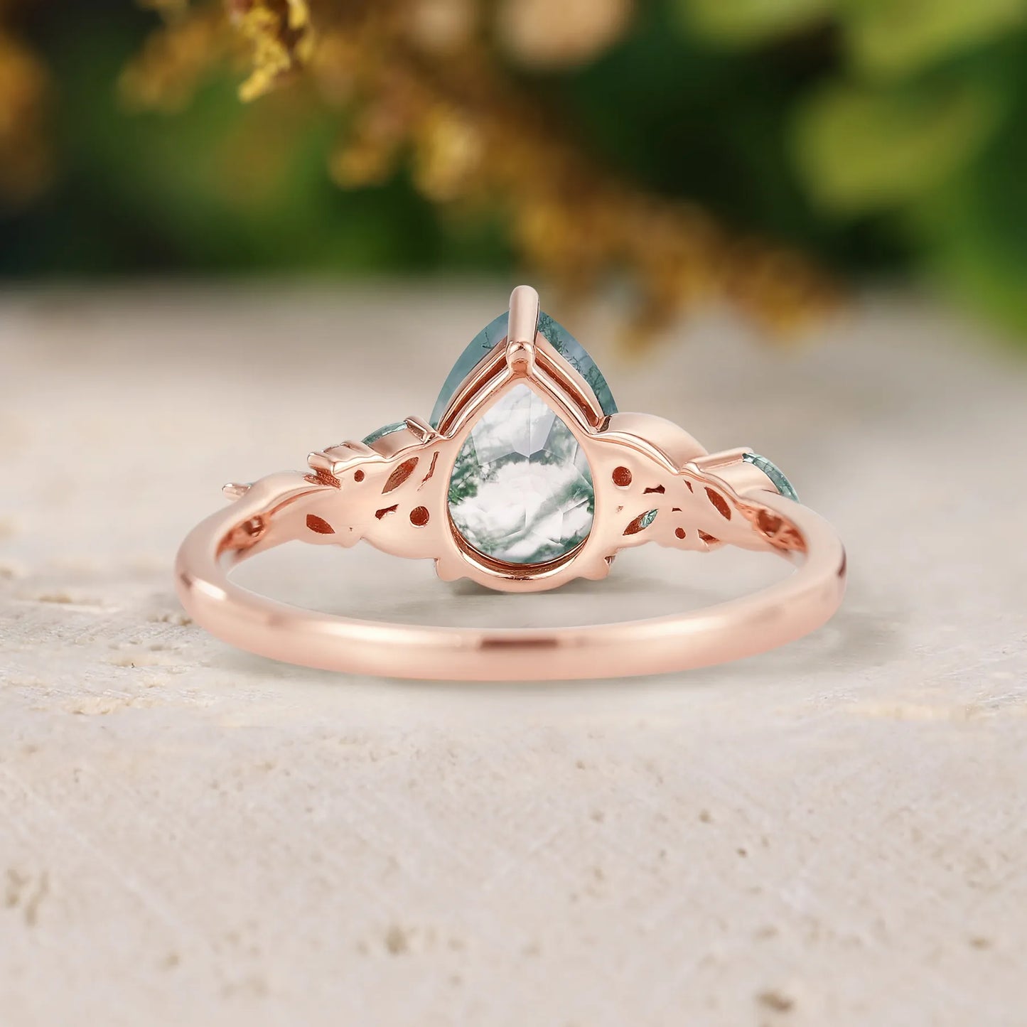Unique Design Pear Cut Moss Agate Engagment Ring